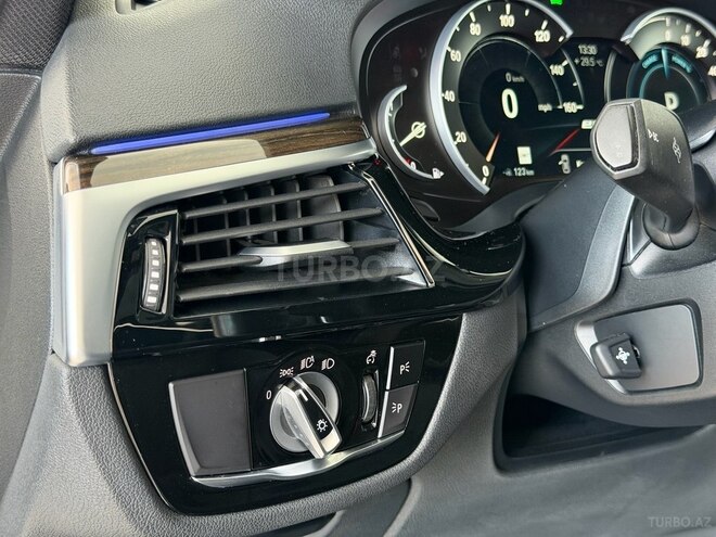 BMW 530e 2019, 75,000 km - 2.0 л - Bakı