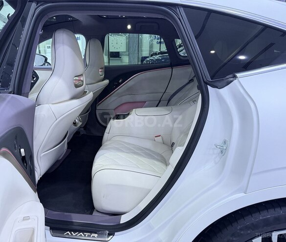 Avatr 11 2025, 12,000 km - 0.0 l - Bakı