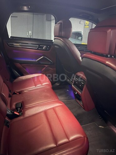 Porsche Cayenne 2019, 107,000 km - 3.0 l - Bakı