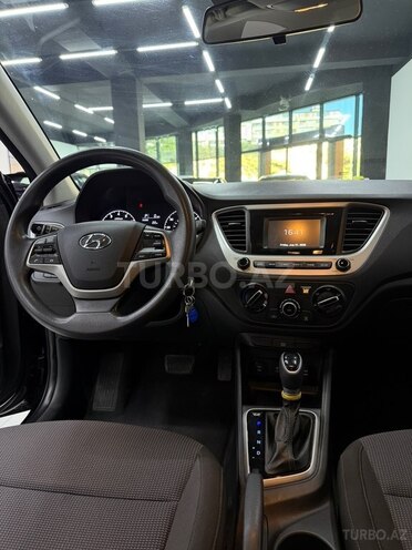Hyundai Accent 2020, 142,329 km - 1.6 л - Bakı