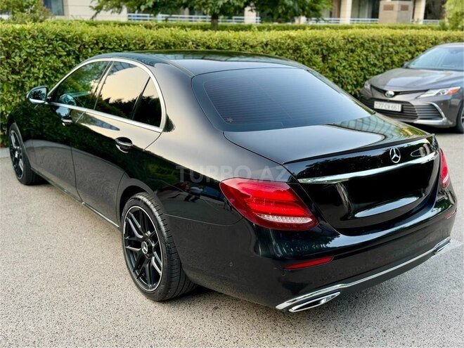 Mercedes E 220 d 2016, 255,000 km - 2.1 л - Bakı