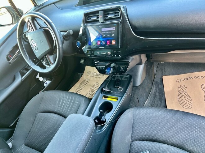 Toyota Prius 2019, 117,000 km - 1.8 l - Bakı