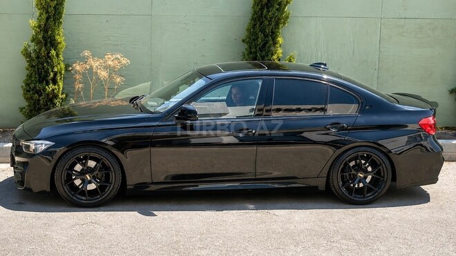 BMW 330 2016, 176,000 km - 2.0 l - Bakı