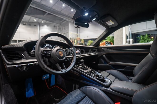 Porsche  2026, 0 km - 4.0 l - Bakı