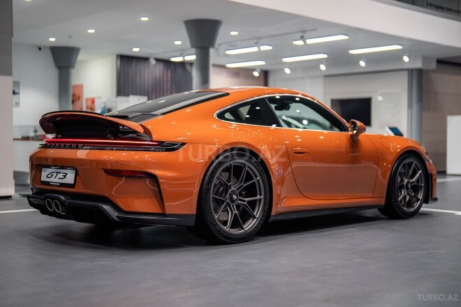 Porsche  2026, 0 km - 4.0 l - Bakı