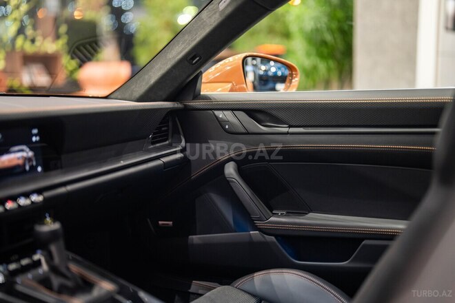 Porsche  2026, 0 km - 4.0 l - Bakı