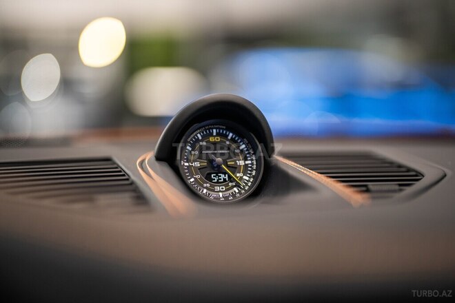 Porsche  2026, 0 km - 4.0 l - Bakı
