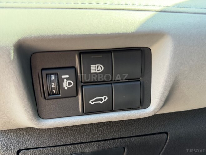 Toyota Highlander 2022, 100,010 km - 2.5 l - Bakı