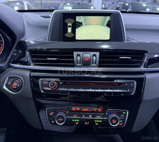 BMW X1 2017, 71,900 km - 2.0 л - Bakı