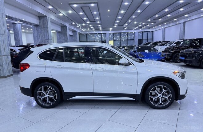 BMW X1 2017, 71,900 km - 2.0 л - Bakı