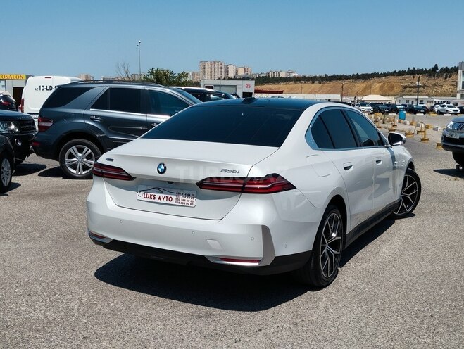 BMW 530 2023, 21,600 km - 2.0 л - Bakı