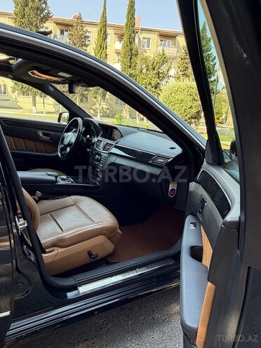 Mercedes E 250 2012, 218,000 km - 2.1 l - Bakı