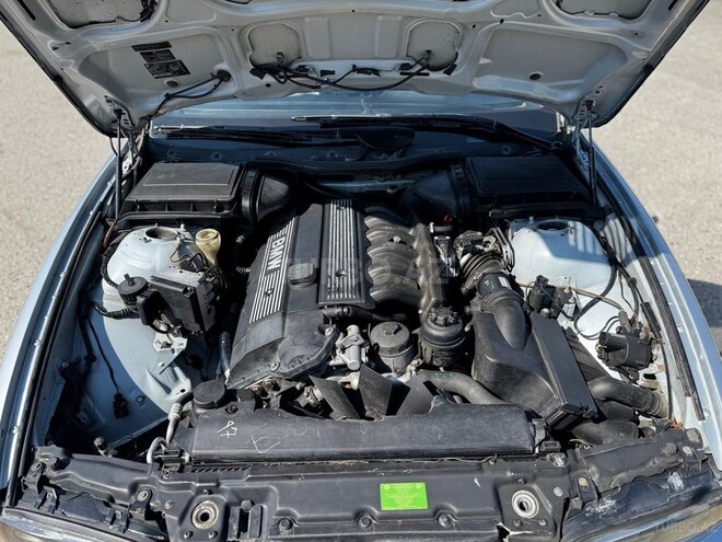 BMW 528 1998, 554,874 km - 2.8 л - Bakı