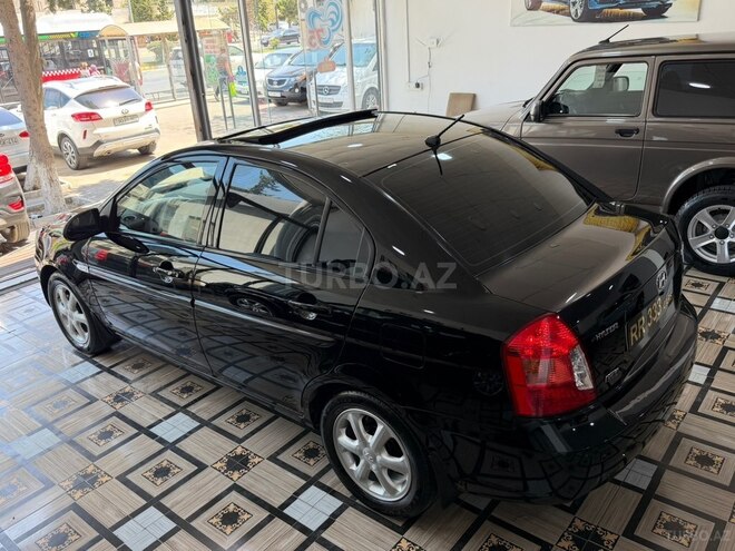 Hyundai Accent 2009, 289,000 km - 1.6 l - Sumqayıt