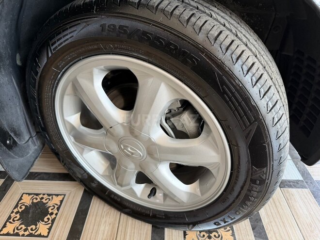 Hyundai Accent 2009, 289,000 km - 1.6 l - Sumqayıt