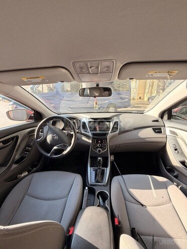 Hyundai Elantra 2015, 223,699 km - 1.8 l - Bakı