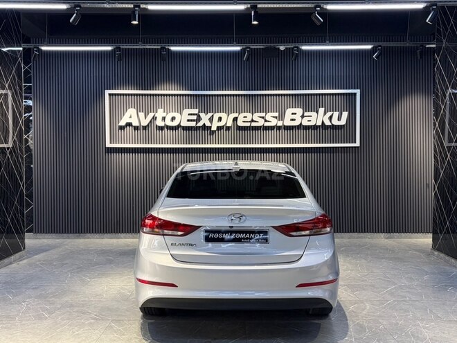 Hyundai Elantra 2016, 108,000 km - 2.0 л - Bakı
