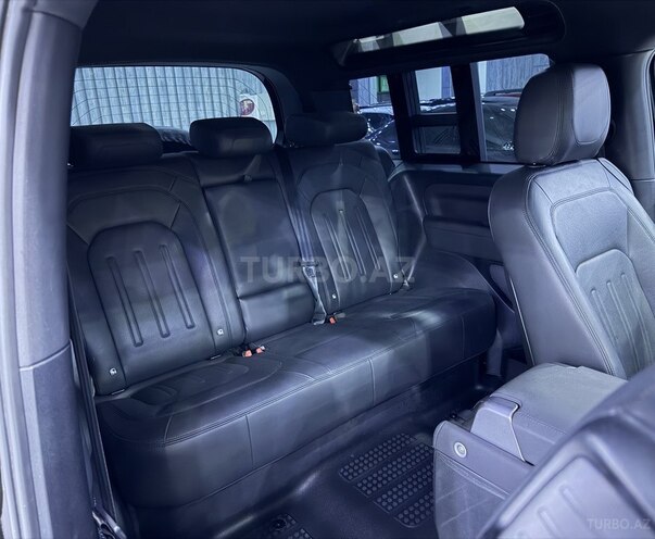 Land Rover Defender 2021, 39,800 km - 2.0 l - Bakı