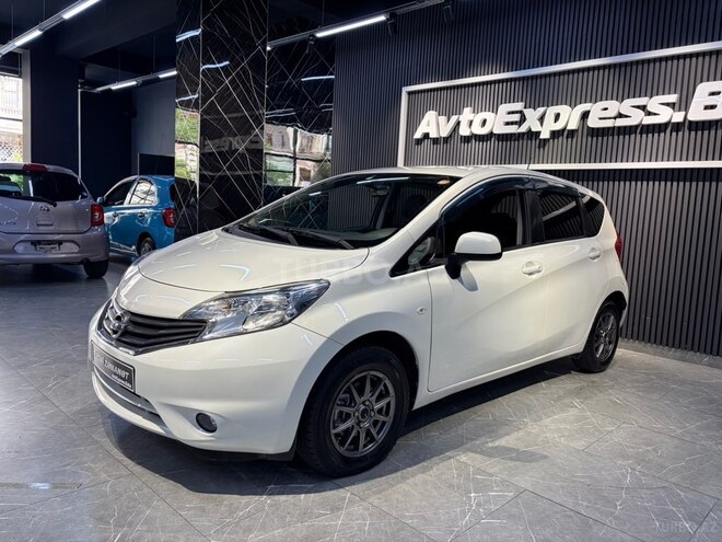 Nissan Note 2015, 88,000 km - 1.2 l - Bakı