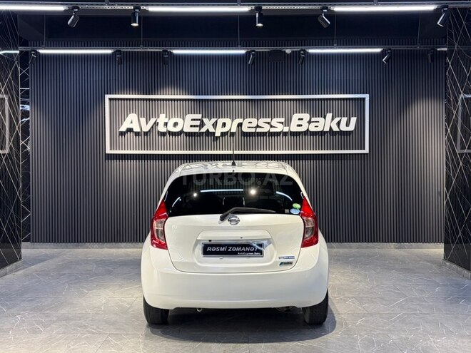 Nissan Note 2015, 88,000 km - 1.2 l - Bakı