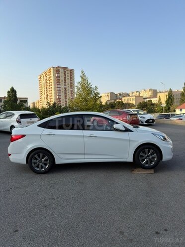 Hyundai Accent 2017, 130,000 km - 1.4 l - Bakı