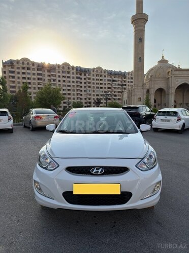 Hyundai Accent 2017, 130,000 km - 1.4 l - Bakı