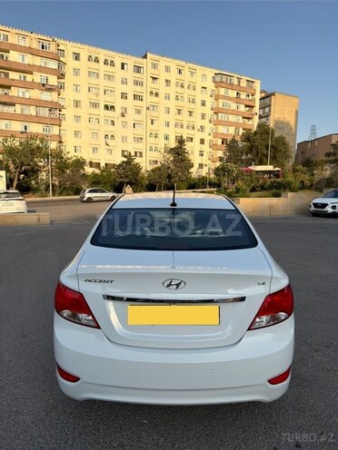 Hyundai Accent 2017, 130,000 km - 1.4 l - Bakı