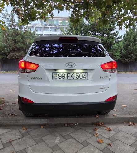 Hyundai ix35 2013, 180,000 km - 2.0 l - Astara