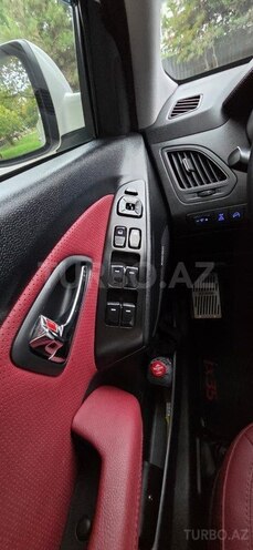 Hyundai ix35 2013, 180,000 km - 2.0 l - Astara