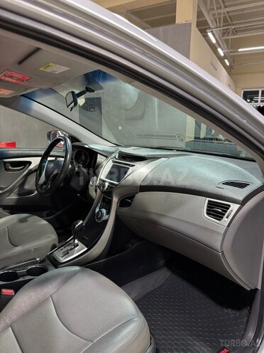 Hyundai Elantra 2011, 236,574 km - 1.8 l - Sumqayıt