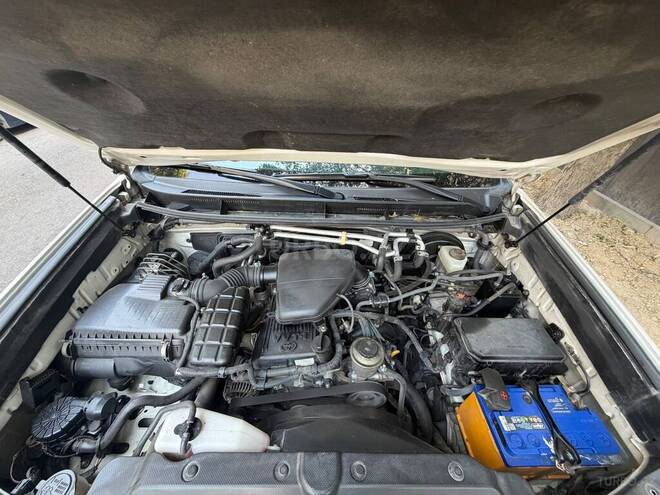 Toyota Land Cruiser Prado 2013, 209,301 km - 2.7 л - Bakı