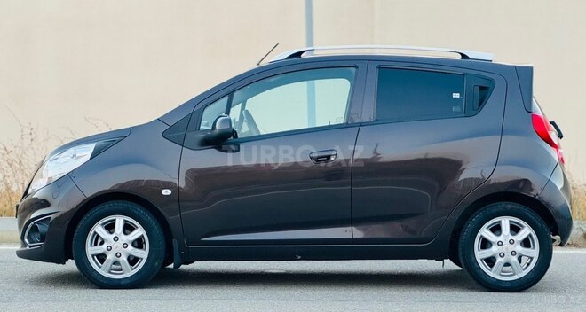 Chevrolet Spark 2021, 180,000 km - 1.3 л - Bakı