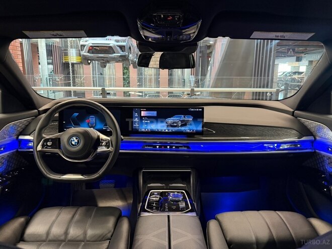 BMW i7 2023, 9,500 km - 0.0 l - Bakı