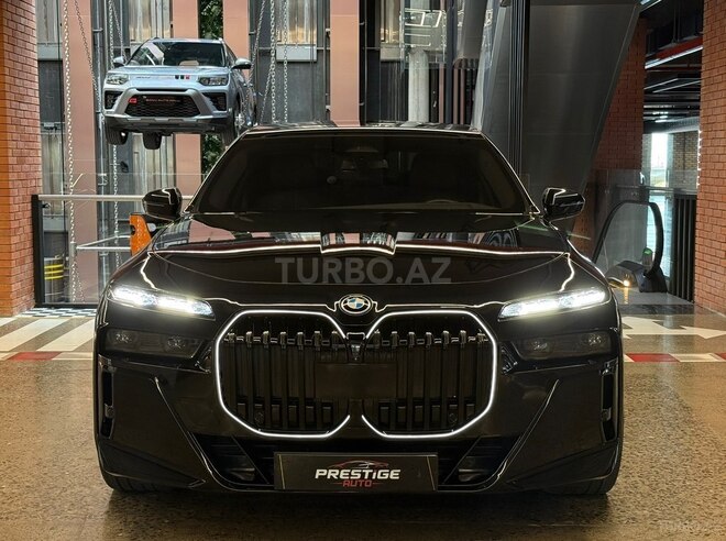 BMW i7 2023, 9,500 km - 0.0 l - Bakı