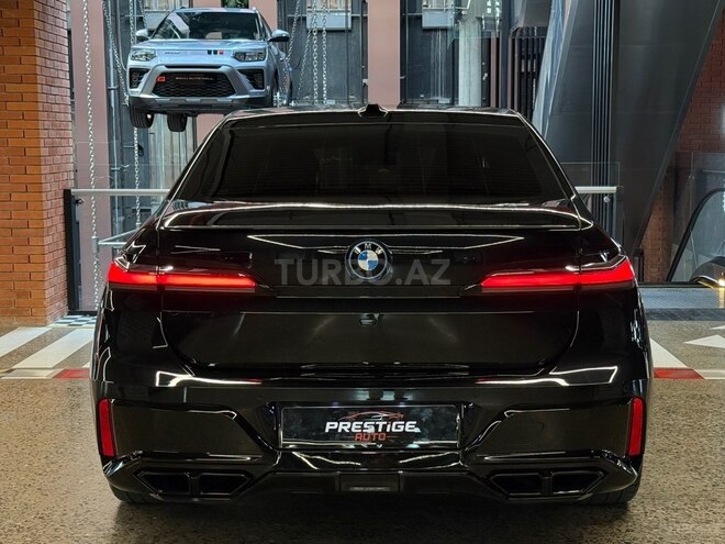 BMW i7 2023, 9,500 km - 0.0 l - Bakı