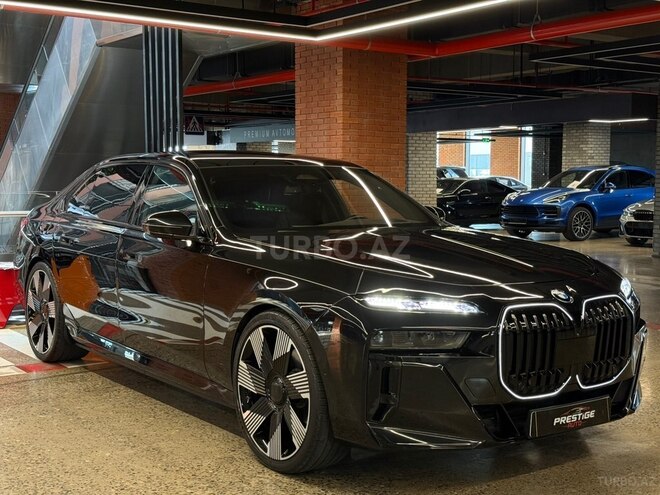 BMW i7 2023, 9,500 km - 0.0 l - Bakı