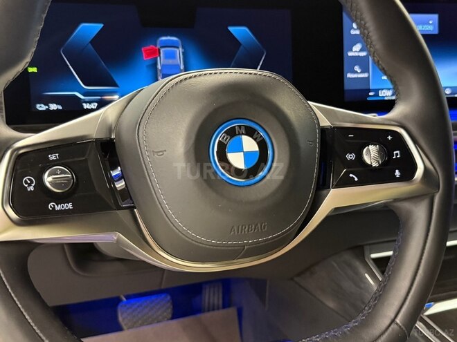 BMW i7 2023, 9,500 km - 0.0 l - Bakı