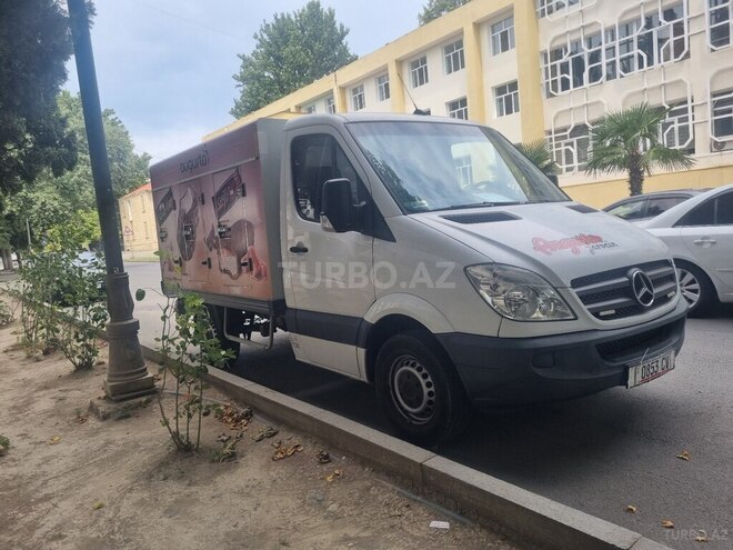 Mercedes Sprinter 311 2008, 265,000 km - 2.2 л - Yevlax