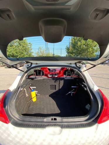 Peugeot 308 2013, 200,000 km - 1.6 l - Bakı
