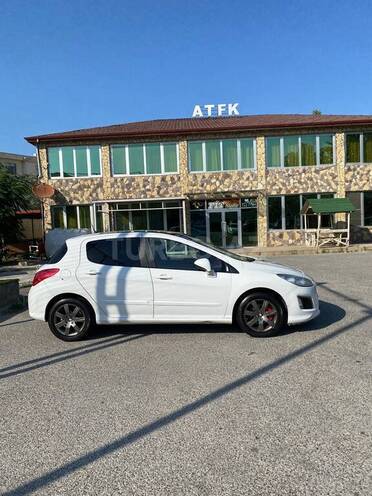 Peugeot 308 2013, 200,000 km - 1.6 l - Bakı