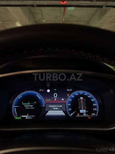 Toyota Corolla 2024, 39,000 km - 1.8 л - Bakı