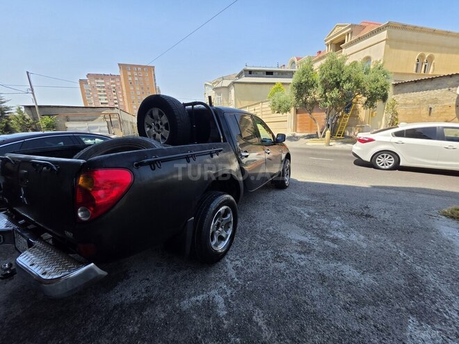 Mitsubishi L200 2008, 434,500 km - 2.5 л - Bakı