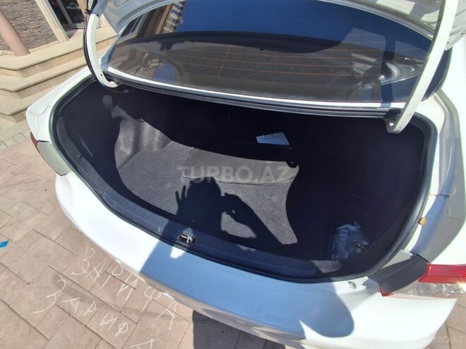 Toyota Corolla 2013, 223,000 km - 1.8 l - Bakı