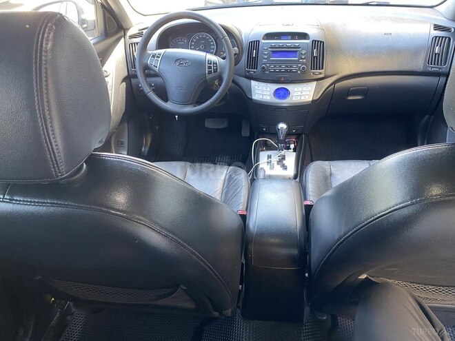 Hyundai Elantra 2010, 285,550 km - 2.0 l - Bakı