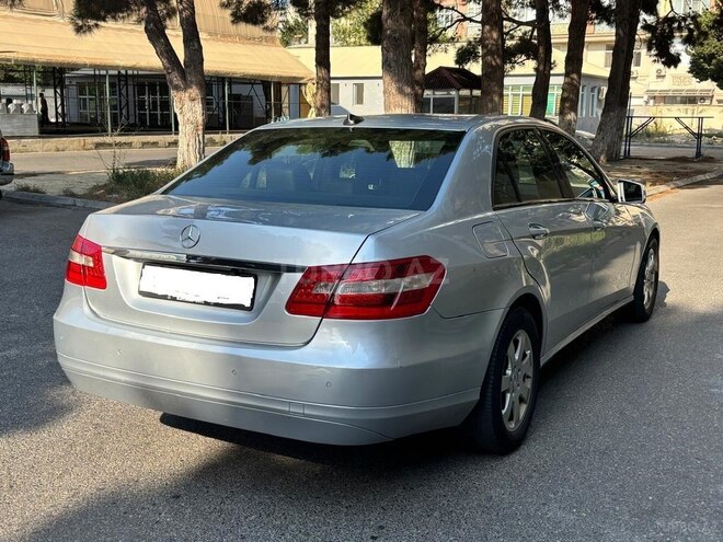 Mercedes E 200 2010, 263,000 km - 2.1 l - Bakı