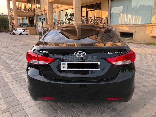 Hyundai Elantra 2013, 229,992 km - 1.8 l - Sumqayıt