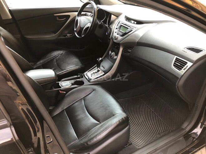 Hyundai Elantra 2013, 229,992 km - 1.8 l - Sumqayıt