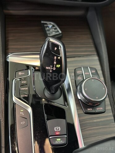BMW 525 2017, 193,000 km - 2.0 l - Bakı