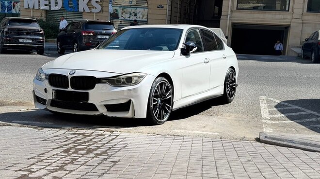 BMW 328 2012, 299,000 km - 2.0 l - Bakı