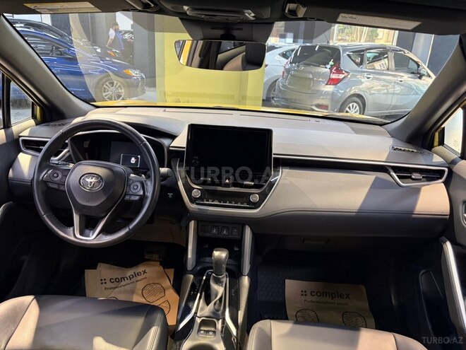 Toyota Corolla Cross 2024, 22,300 km - 2.0 l - Bakı